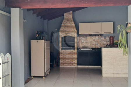 Casa à venda com 3 quartos em Parque Residencial Célia Maria, Porto Feliz, SP