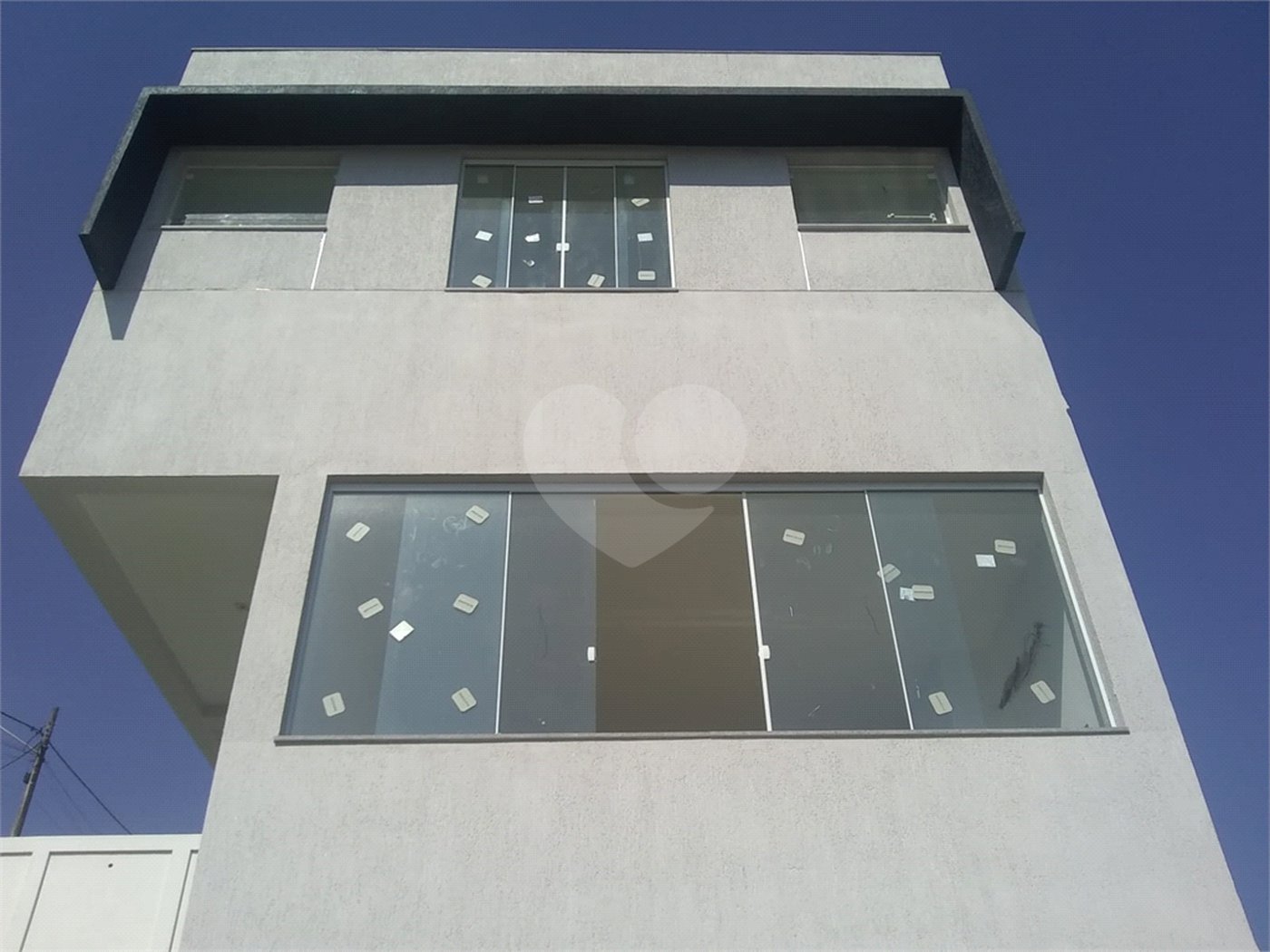 Casa à venda com 4 quartos, sendo 2 suítes, no condomínio Residencial Green Ville, Rio de Janeiro - RJ