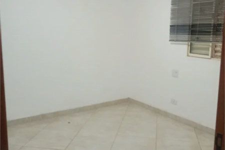 Casa à venda com 4 quartos, sendo 1 suíte, em Vila Cordeiro, São Paulo, SP