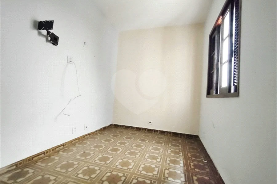 Casa Térrea à venda com 2 quartos em Parque Vitória, São Paulo, SP