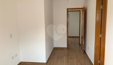 Casa à venda com 2 suítes no condomínio Residencial Napoles, São Paulo - SP