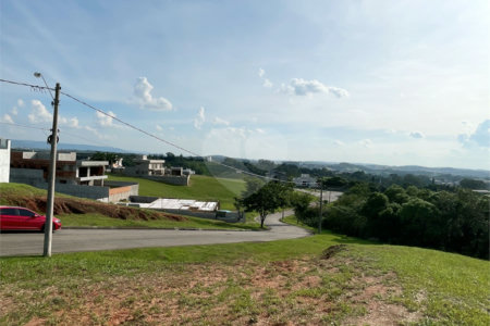 Terreno a venda no Condomínio Residencial Santa Isabel