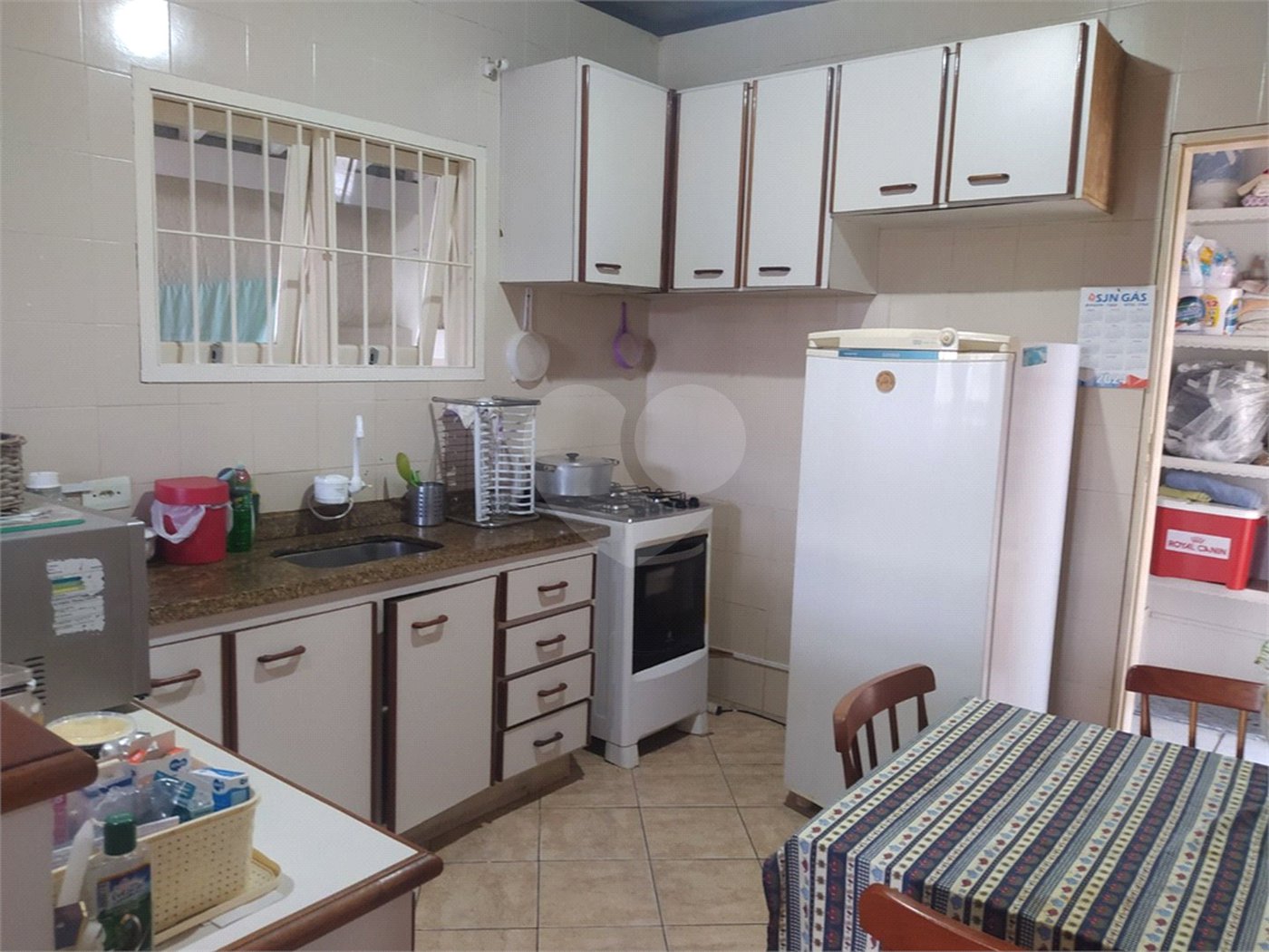 Casa à venda com 4 quartos, sendo 2 suítes, em Jardim Caparelli (mailasqui), São Roque, SP