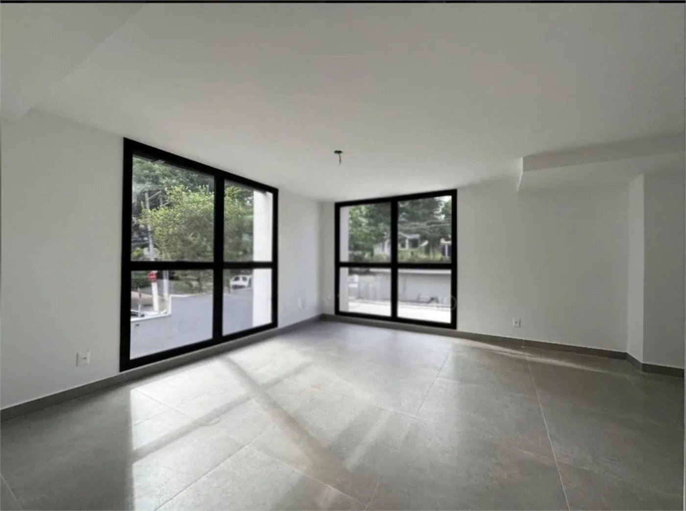 Casa à venda com 3 quartos, sendo 1 suíte, no condomínio : Cube XL Vila Madalena, São Paulo - SP