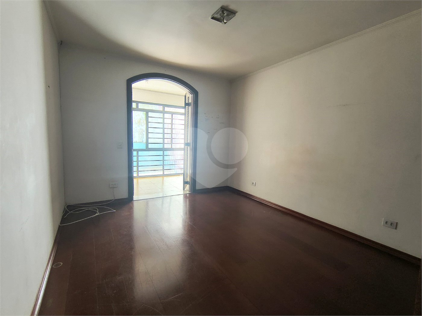 Sobrado à venda com 3 quartos, sendo 1 suíte,  em Jardim Esmeralda, São Paulo, SP