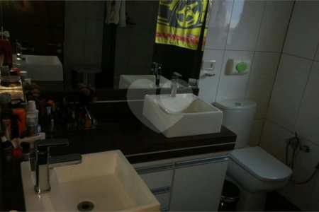 Casa à venda com 4 quartos, sendo 1 suíte, em Sacomã, São Paulo, SP