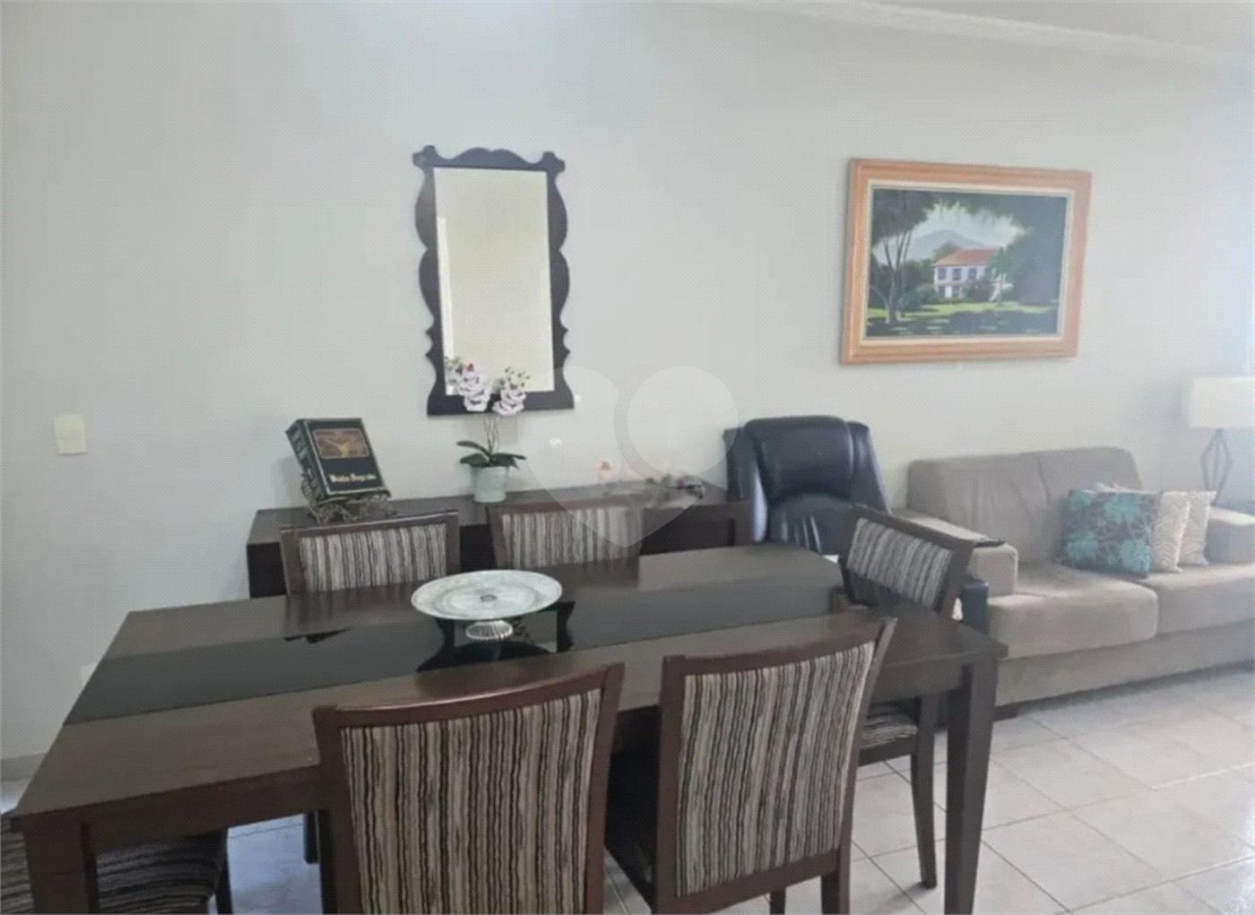 Casa à venda com 3 quartos, sendo 1 suíte, em Vila Guarani, Jundiaí, SP