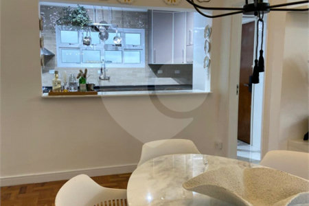 Apartamento à venda com 3 quartos, sendo 1 suíte, no Centro, Santo André, SP