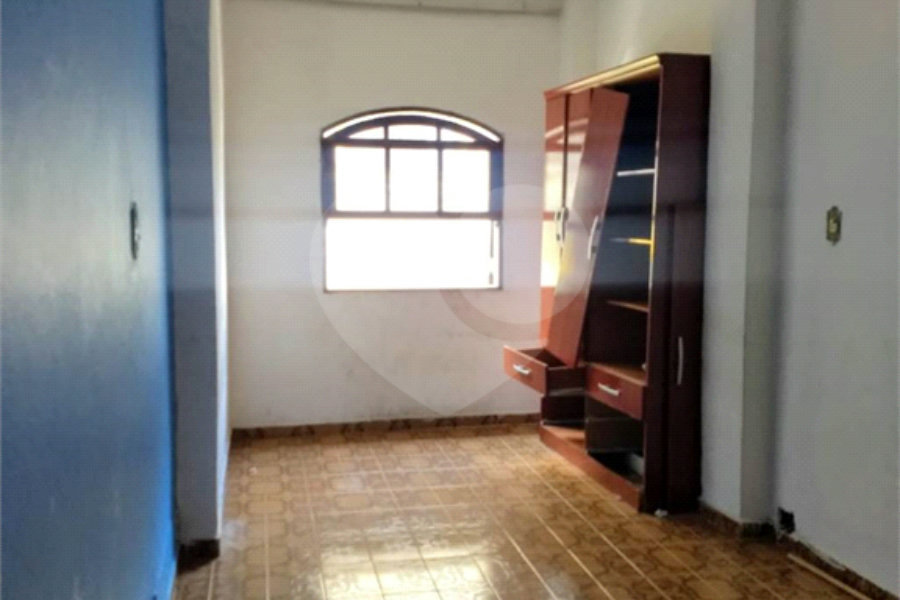 Sobrado à venda com 2 quartos em Tremembé, São Paulo, SP