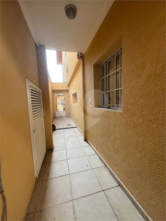 Sobrado à venda com 4 quartos, sendo 1 suíte,  em Vila Cordeiro, São Paulo, SP