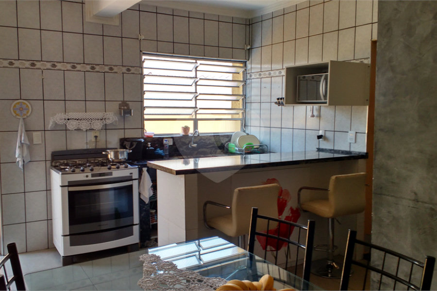 Sobrado à venda com 3 quartos em Vila Nova Cachoeirinha, São Paulo, SP