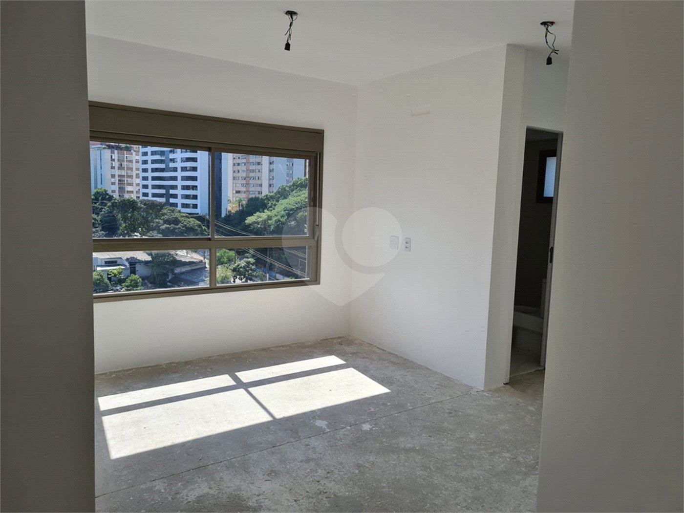 Apartamento à venda com 3 suítes em Vila Clementino, São Paulo, SP