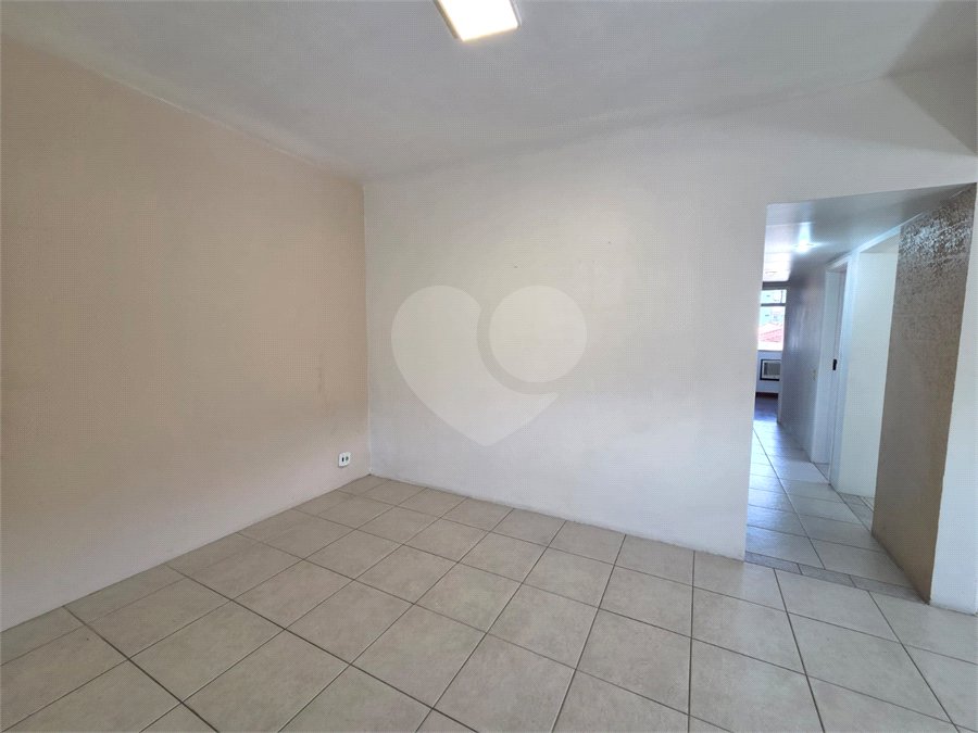 Apartamento à venda com 3 quartos, sendo 1 suíte, em Tijuca, Rio de Janeiro, RJ