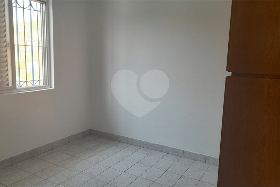 Casa à venda com 4 quartos, sendo 1 suíte, em Jaçanã, São Paulo, SP