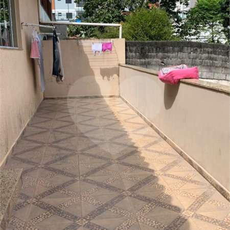 Casa Térrea à venda com 3 quartos no Centro, Poá, SP