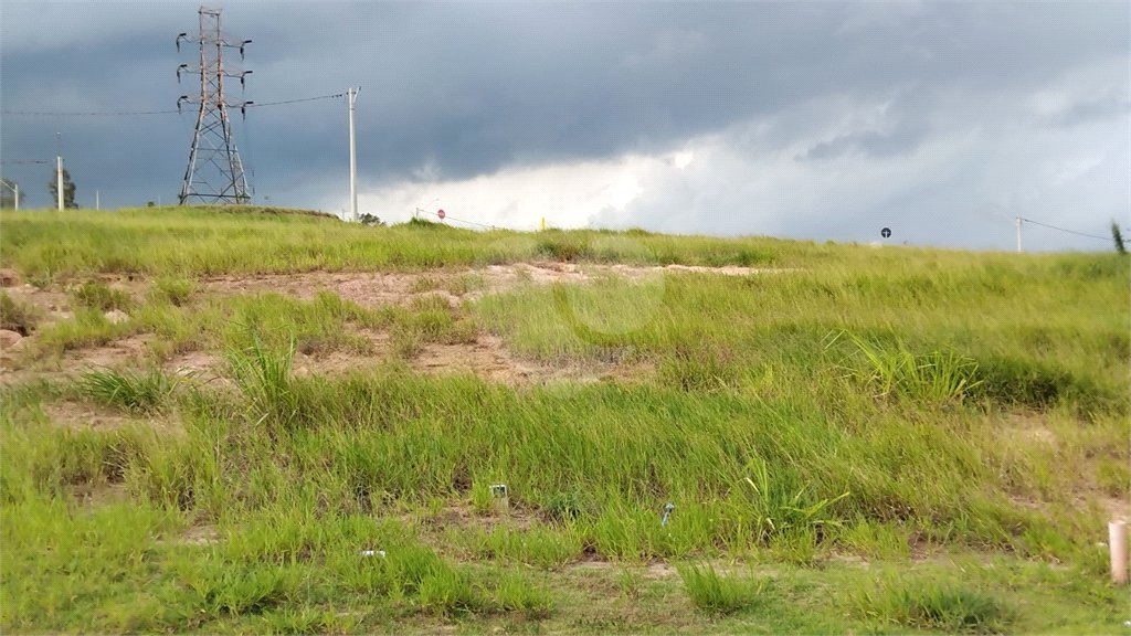 Terreno à venda com 1 suíte no condomínio Reserva Bellano, Itatiba - SP