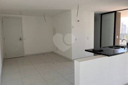 Apartamento à venda com 3 suítes em Pinheiros, São Paulo, SP