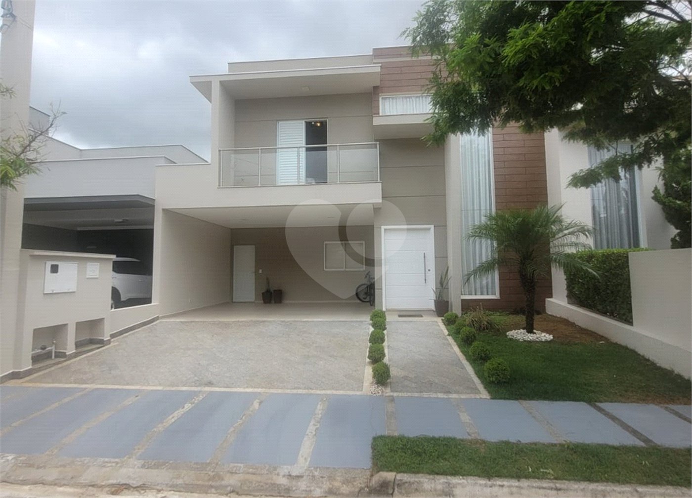 Casa à venda com 3 suítes no condomínio Residencial Villa do Bosque, Sorocaba - SP