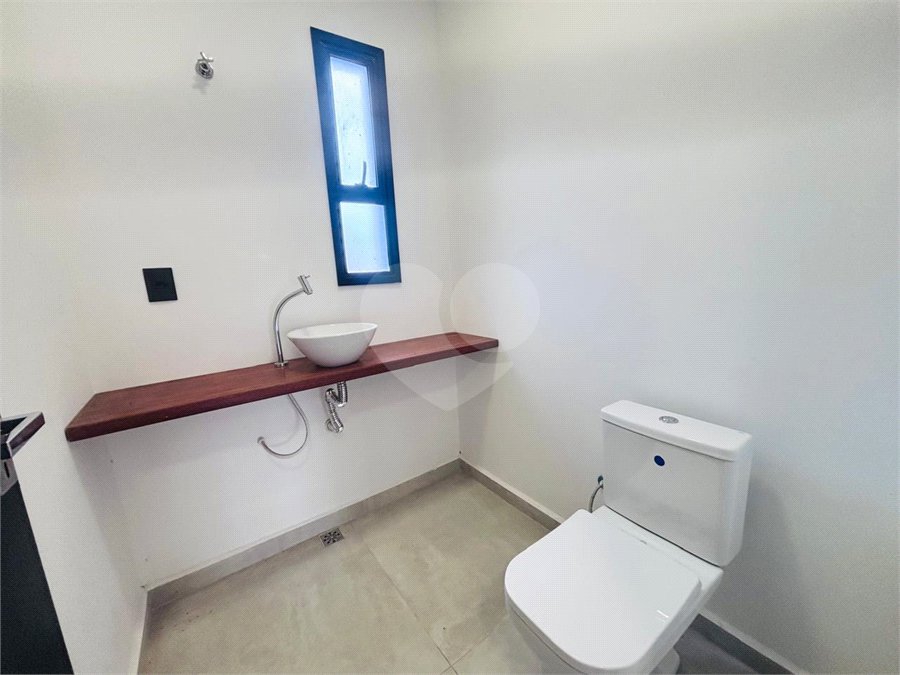 Casa à venda com 3 quartos, sendo 1 suíte,  no condomínio Cyrela Landscape Esplanada, Votorantim - SP