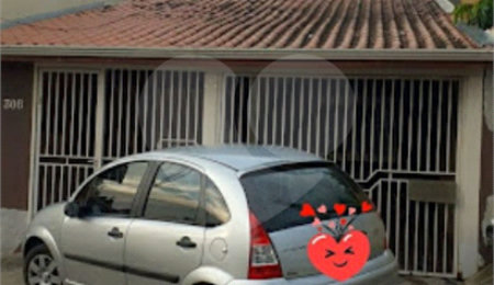 Casa à venda com 3 quartos em Salto de São José, Salto, SP