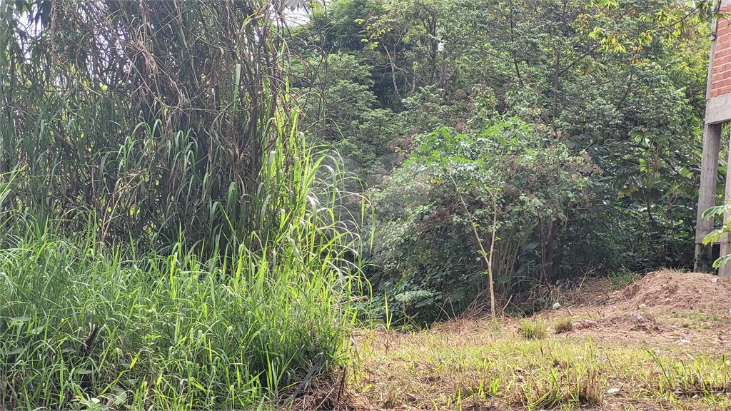 Terreno à venda em Barreiro, Mairiporã, SP