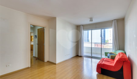 Apartamento à venda com 3 quartos, sendo 1 suíte,  em Chácara Santo Antônio (zona Sul), São Paulo, SP