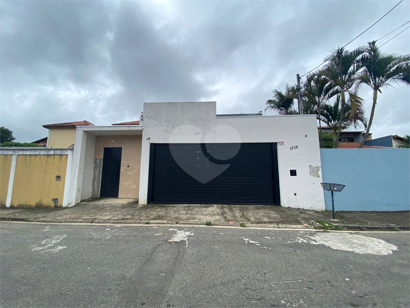 Casa à venda com 4 suítes em Vila Suissa, Mogi das Cruzes, SP