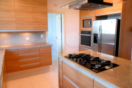 Apartamento à venda com 4 suítes em Vila Suzana, São Paulo, SP