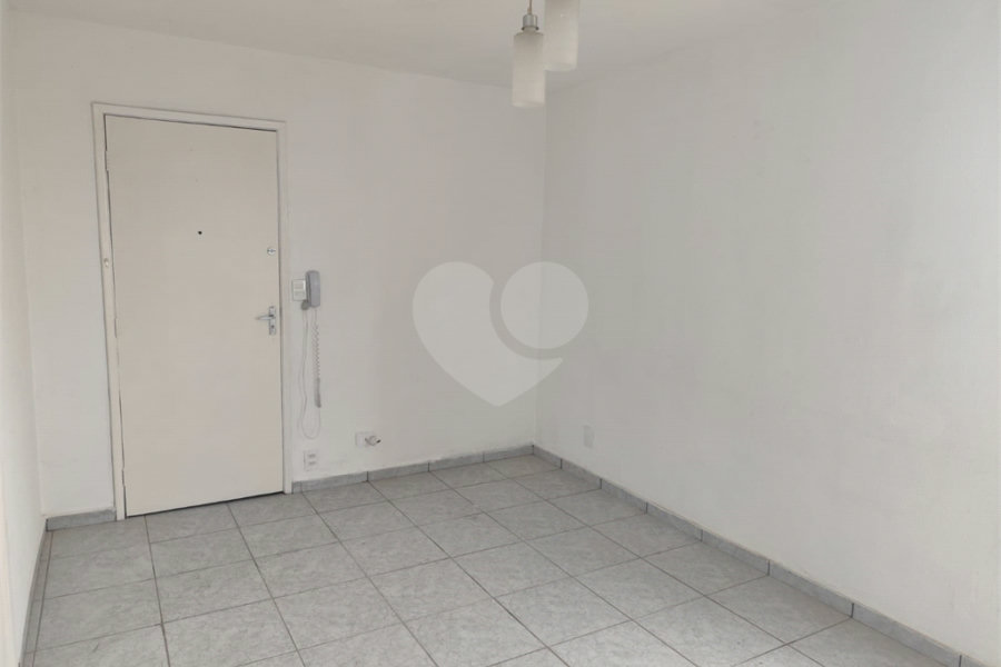 Apartamento à venda com 2 quartos em Jardim Íris, São Paulo, SP