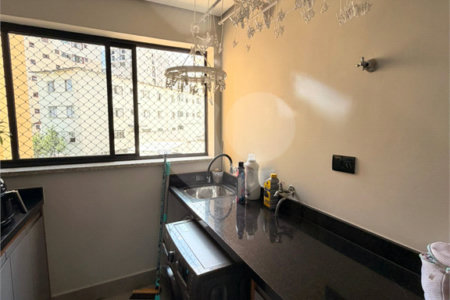Apartamento à venda com 3 quartos, sendo 1 suíte,  em Vila Paulicéia, São Paulo, SP