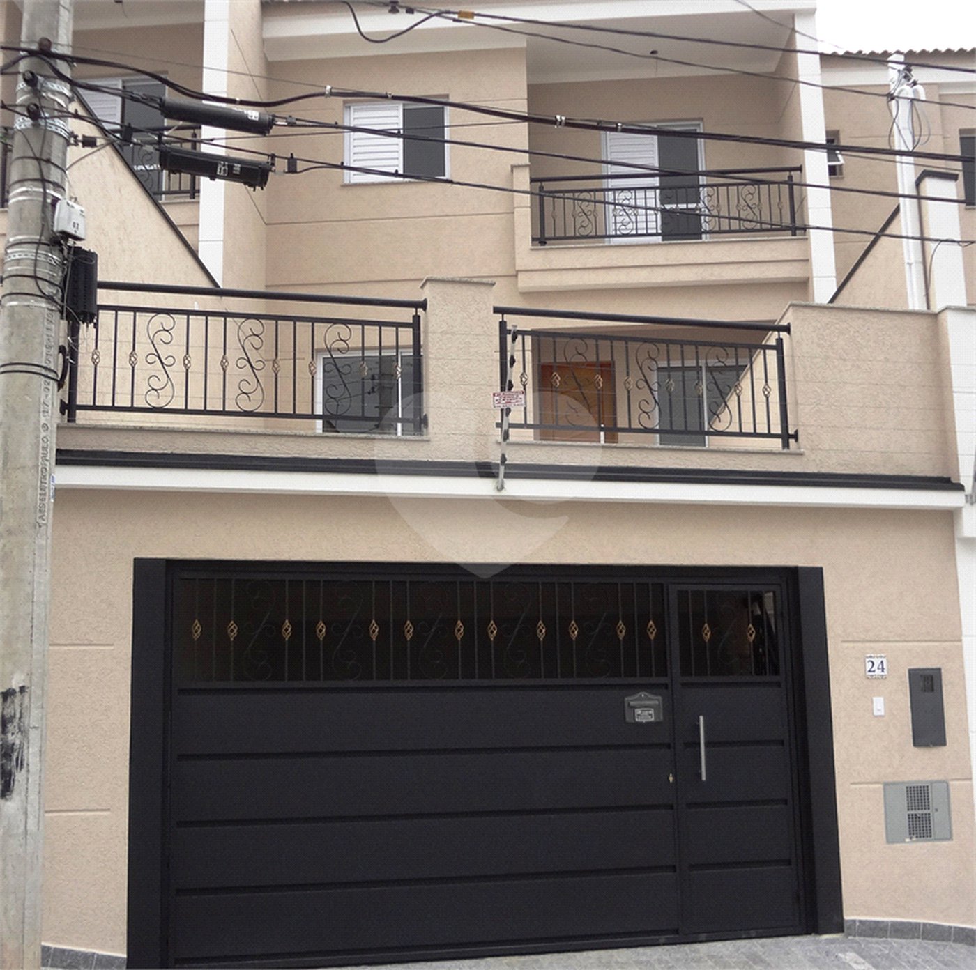 Sobrado à venda com 3 quartos, sendo 1 suíte,  em Vila Nivi, São Paulo, SP