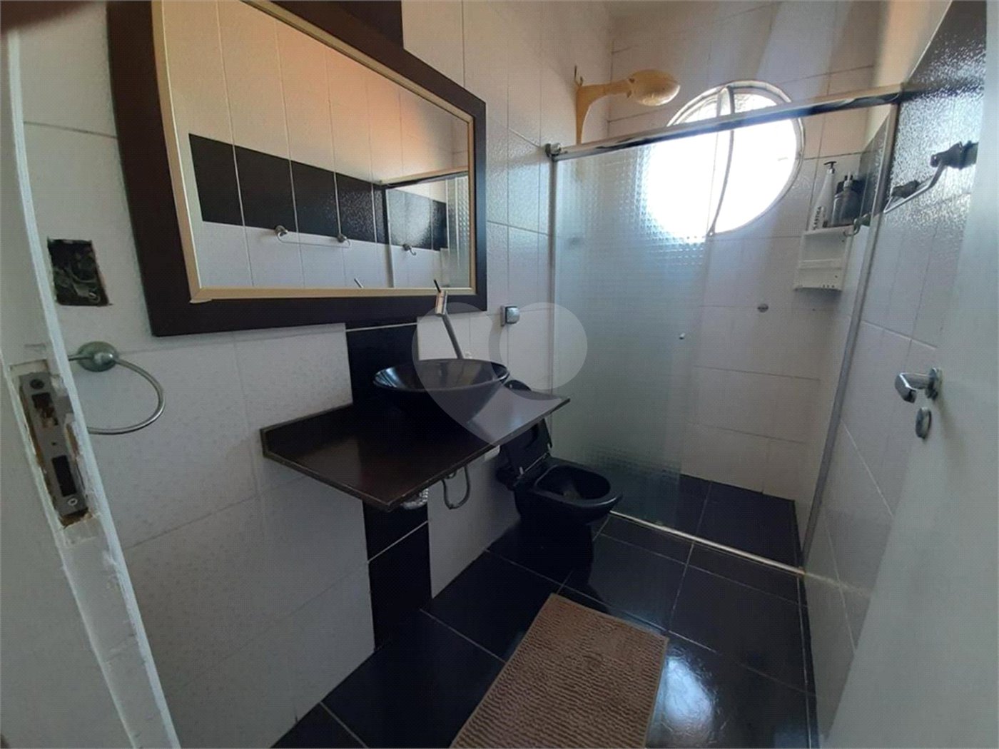 Sobrado à venda com 4 quartos, sendo 2 suítes, em Tremembé, São Paulo, SP