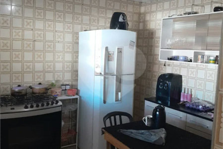 Sobrado à venda com 6 quartos, sendo 1 suíte,  em Vila Maria Alta, São Paulo, SP