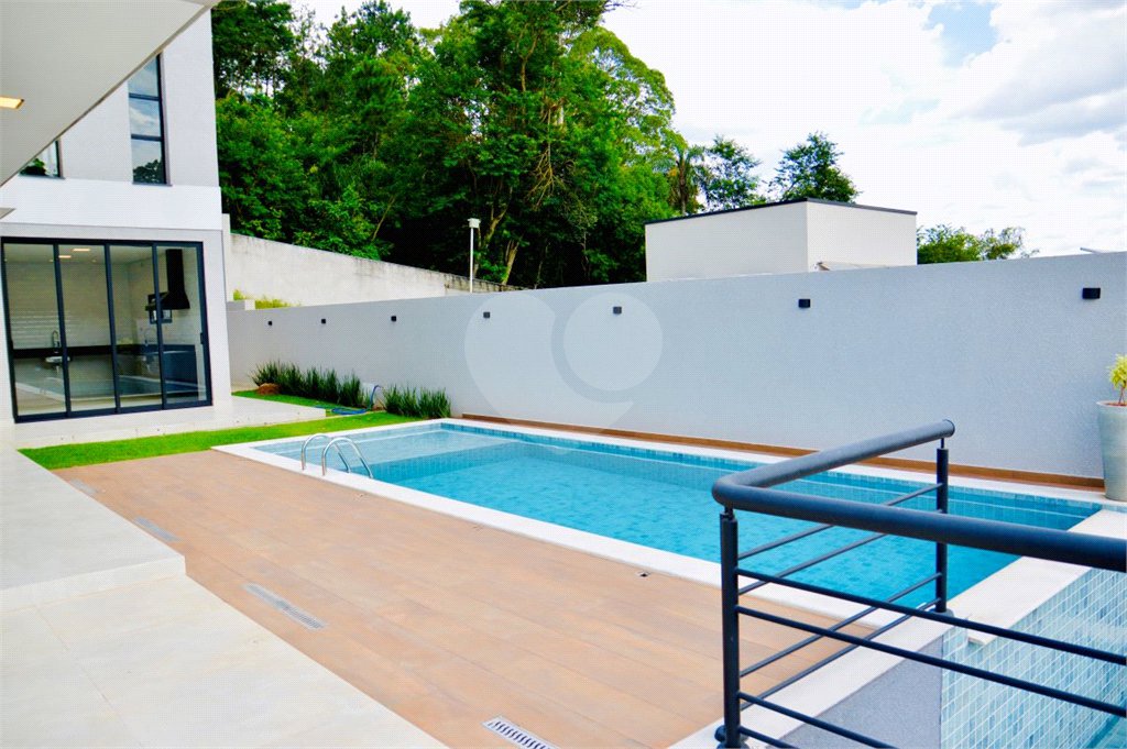 Casa à venda com 3 suítes no condomínio Quintas da Boa Vista, Atibaia - SP