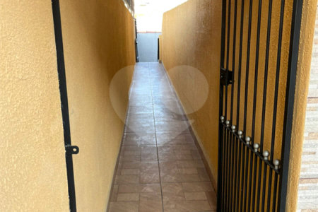 Casa à venda com 3 quartos, sendo 1 suíte,  em Jardim Monte Kemel, São Paulo, SP