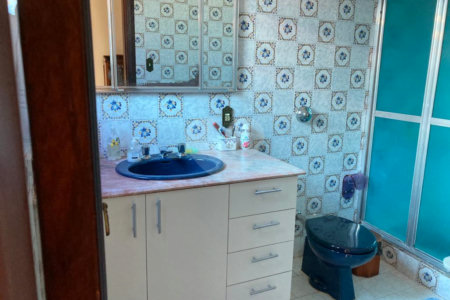 Casa à venda com 3 quartos, sendo 1 suíte,  em Vila Rosa, Itapetininga, SP
