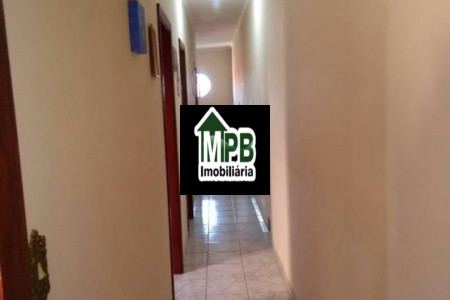 Sobrado à venda com 3 quartos, sendo 1 suíte, em Jardim Guaiba, Sorocaba, SP