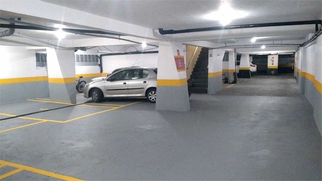 Apartamento Residencial à venda, Vila Maia, Guarujá - AP1033.