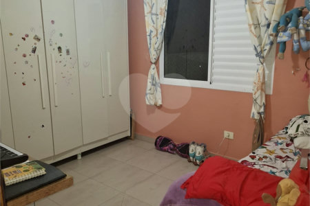 Sobrado à venda com 3 quartos, sendo 1 suíte, em Vila Pirituba, São Paulo, SP