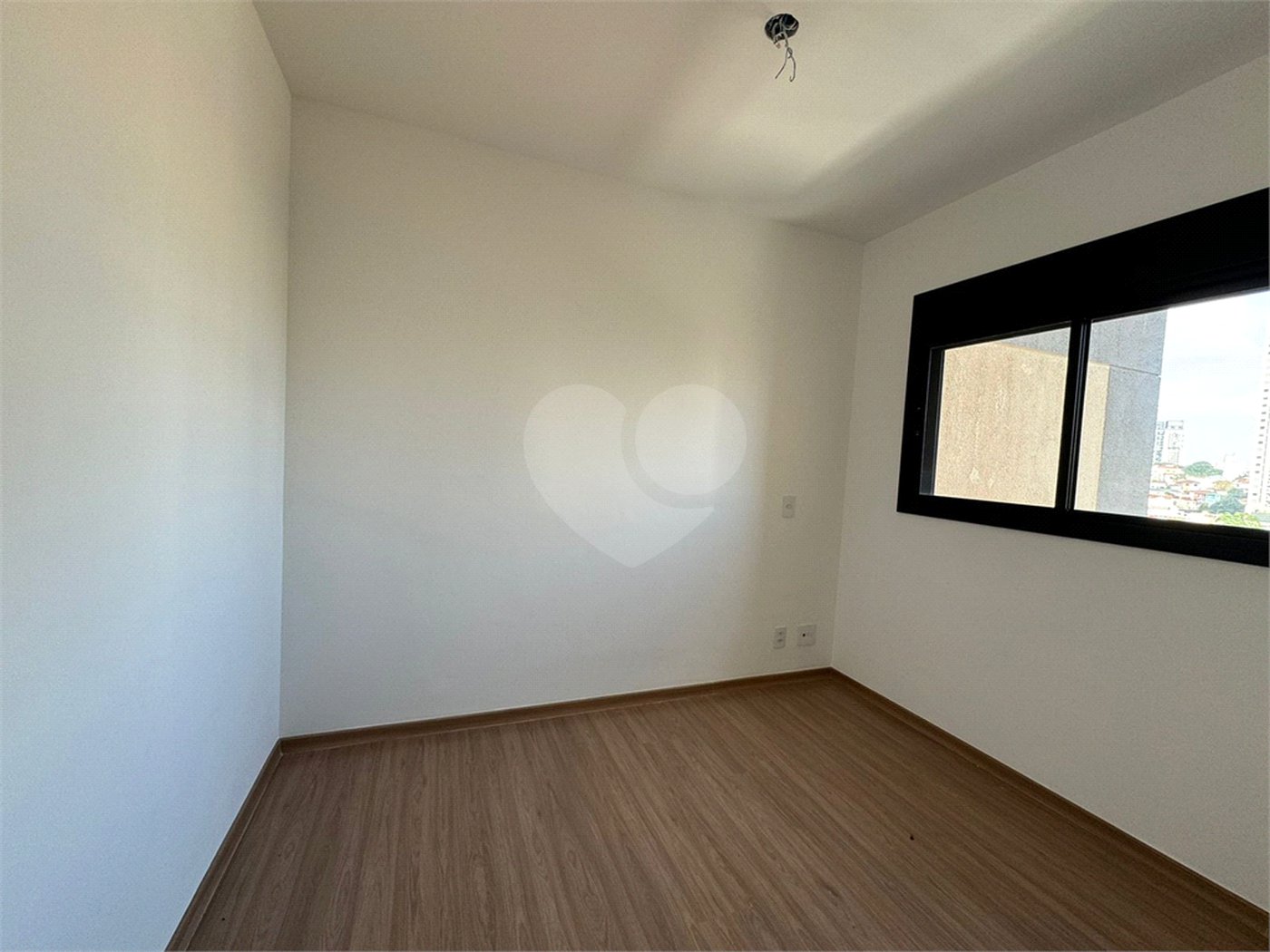 Flat à venda com 2 quartos em Vila Firmiano Pinto, São Paulo, SP