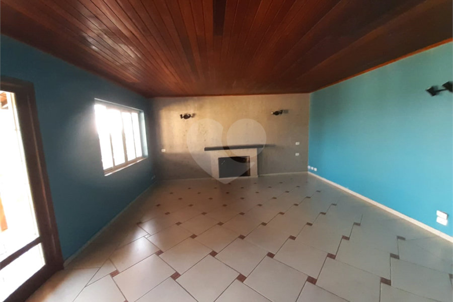 Casa Térrea à venda com 4 quartos, sendo 2 suítes, em Serra da Cantareira, Mairiporã, SP
