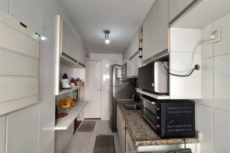 Apartamento à venda com 3 quartos, sendo 1 suíte, em Tijuca, Rio de Janeiro, RJ