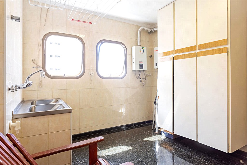 Apartamento à venda com 4 suítes em Campo Belo, São Paulo, SP