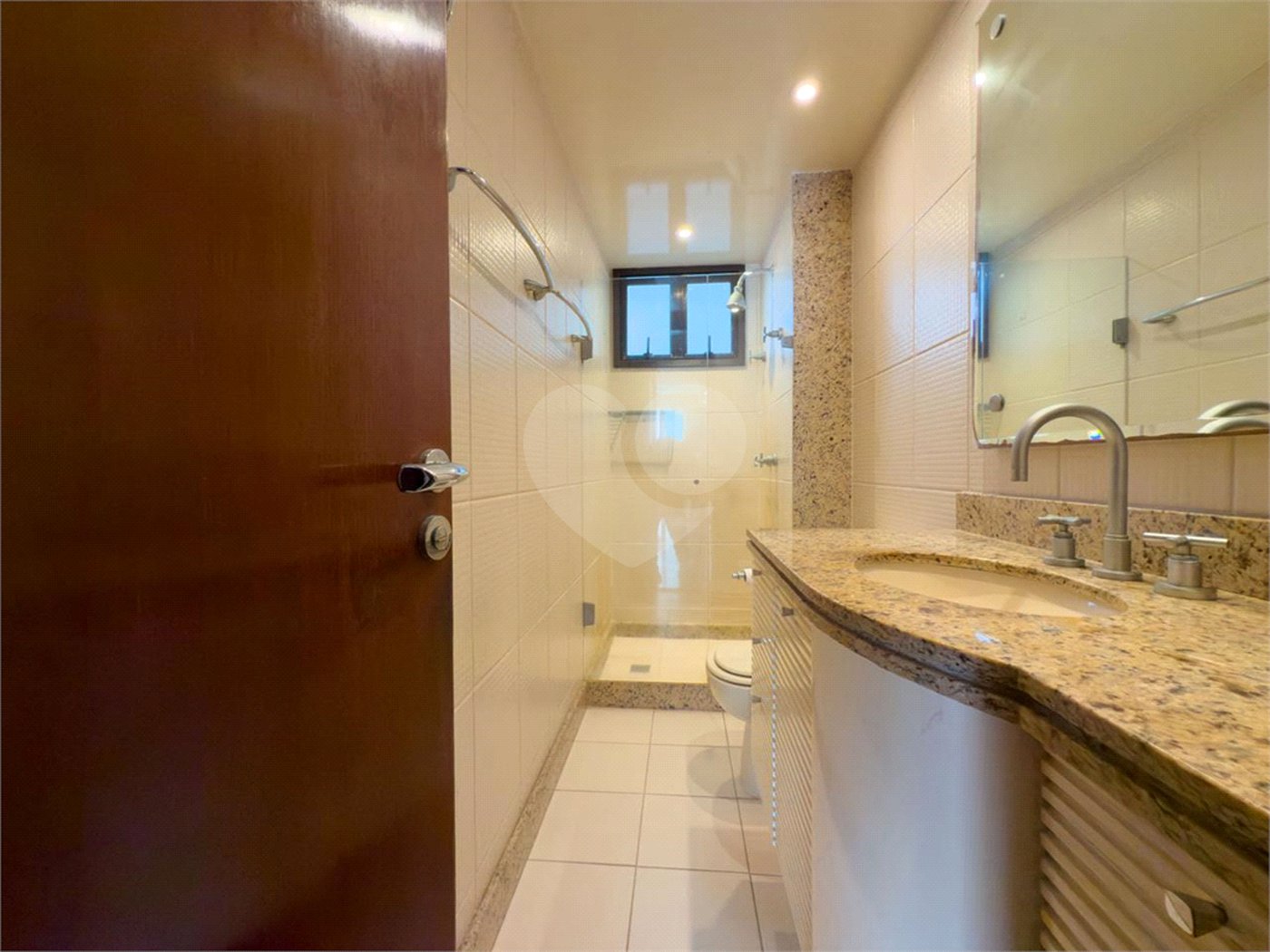 Apartamento à venda com 3 quartos, sendo 2 suítes, em Leblon, Rio de Janeiro, RJ