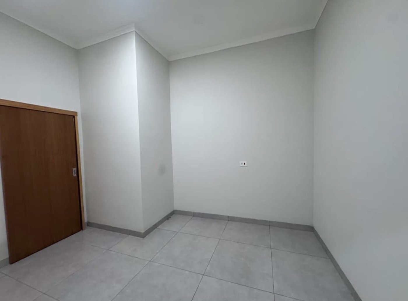 Casa à venda com 2 quartos, sendo 1 suíte,  em Santa Helena, Três Lagoas, MS