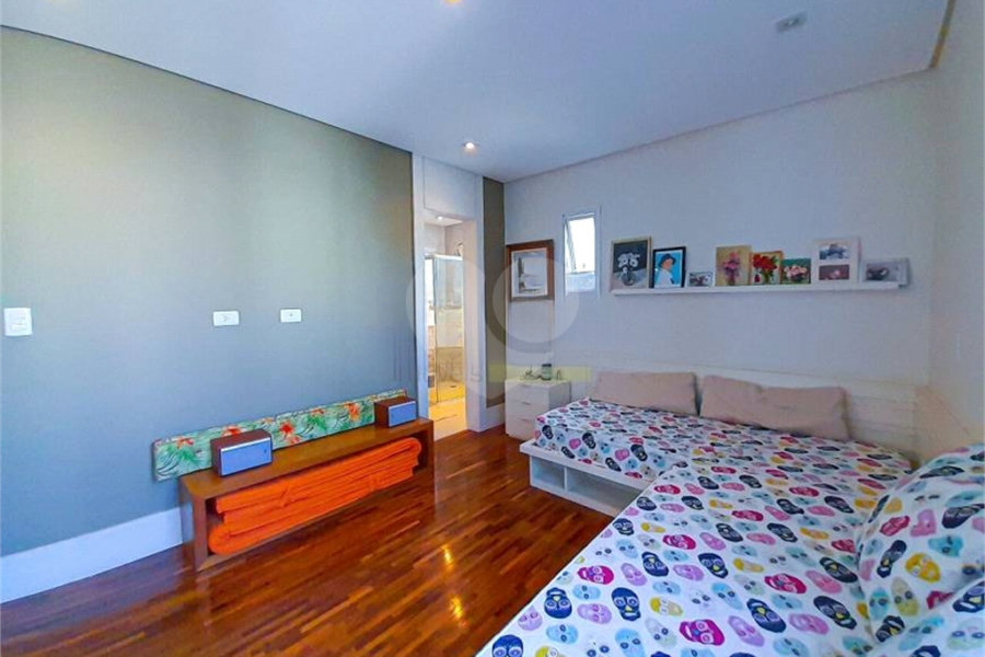 Casa à venda com 3 suítes em Jardim França, São Paulo, SP