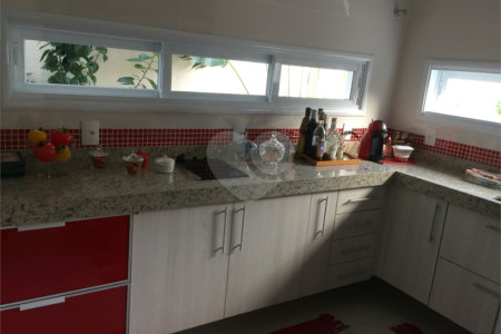 Casa à venda com 3 suítes no condomínio Lago da Serra, Araçoiaba da Serra - SP