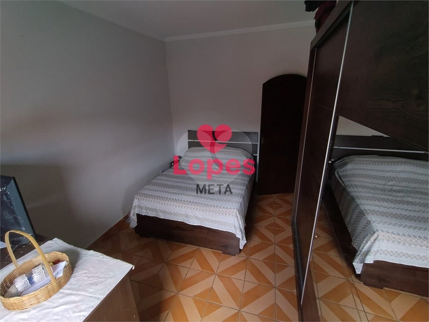 Casa à venda com 3 quartos, sendo 1 suíte, em Jardim Santa Inês Ii, São José dos Campos, SP