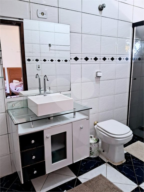 Sobrado à venda com 3 quartos, sendo 2 suítes, em Parque Edu Chaves, São Paulo, SP