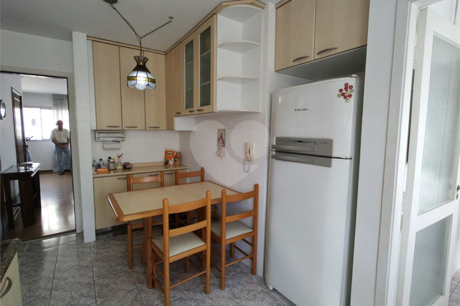 Apartamento à venda com 3 quartos, sendo 1 suíte, em Santana, São Paulo, SP